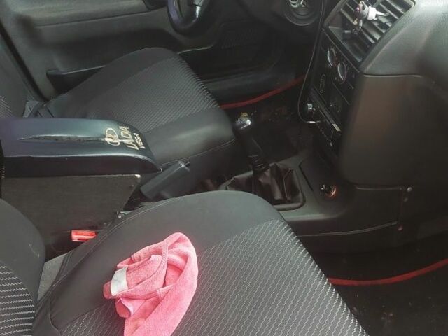 Черный ВАЗ 2110, объемом двигателя 1.5 л и пробегом 360 тыс. км за 1700 $, фото 3 на Automoto.ua