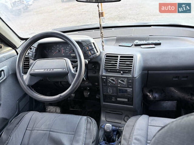 Черный ВАЗ 2110, объемом двигателя 1.5 л и пробегом 185 тыс. км за 1800 $, фото 6 на Automoto.ua