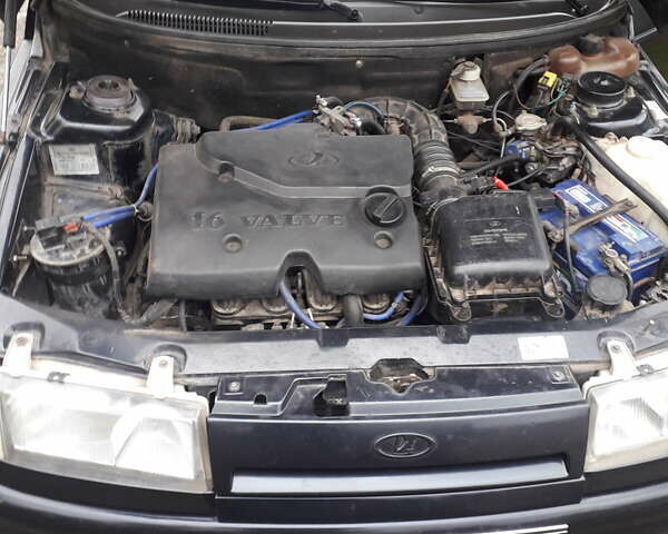 Черный ВАЗ 2110, объемом двигателя 1.5 л и пробегом 174 тыс. км за 2300 $, фото 4 на Automoto.ua