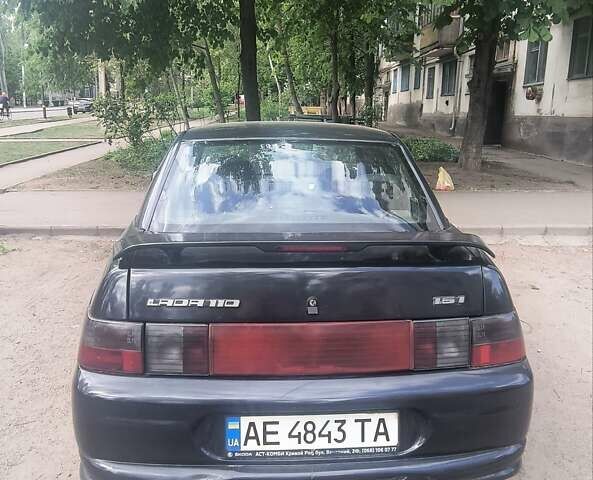 Черный ВАЗ 2110, объемом двигателя 1.5 л и пробегом 213 тыс. км за 2200 $, фото 3 на Automoto.ua