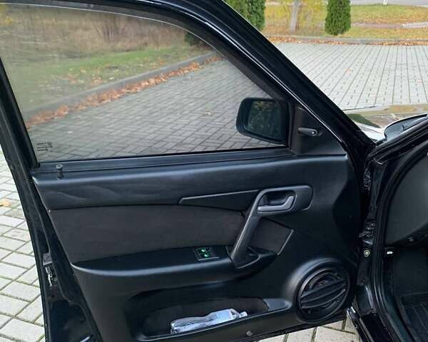 ВАЗ 2110 2004 в Прилуках на Automoto.ua Черный ВАЗ 2110, объемом двигателя 1.5 л и пробегом 220 тыс. км за 1850 $, фото 5 на Automoto.ua