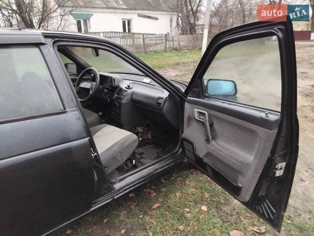 Чорний ВАЗ 2110, об'ємом двигуна 1.5 л та пробігом 320 тис. км за 850 $, фото 10 на Automoto.ua