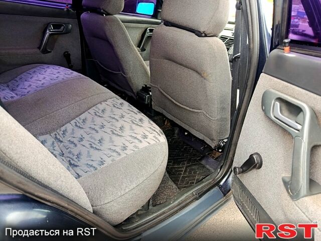 Чорний ВАЗ 2110, об'ємом двигуна 1.6 л та пробігом 160 тис. км за 2200 $, фото 9 на Automoto.ua