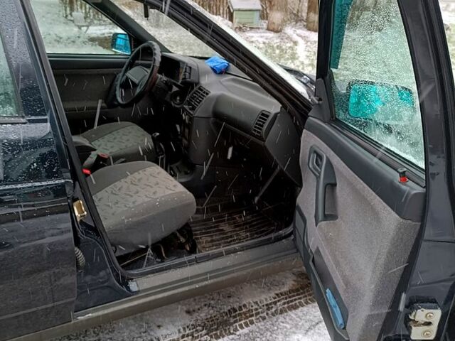 Черный ВАЗ 2110, объемом двигателя 1.6 л и пробегом 108 тыс. км за 2100 $, фото 6 на Automoto.ua