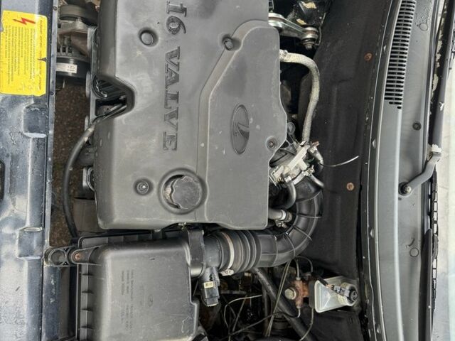 Чорний ВАЗ 2110, об'ємом двигуна 1.6 л та пробігом 270 тис. км за 724 $, фото 5 на Automoto.ua