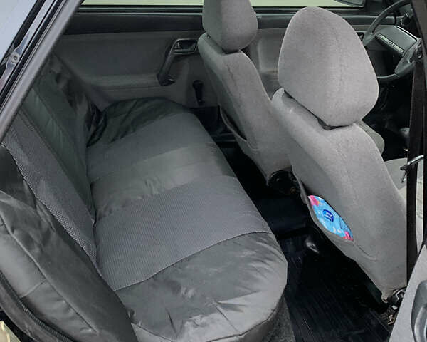 Чорний ВАЗ 2110, об'ємом двигуна 1.6 л та пробігом 153 тис. км за 2400 $, фото 10 на Automoto.ua