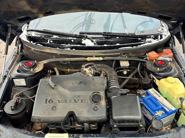 Чорний ВАЗ 2110, об'ємом двигуна 1.6 л та пробігом 191 тис. км за 2300 $, фото 11 на Automoto.ua