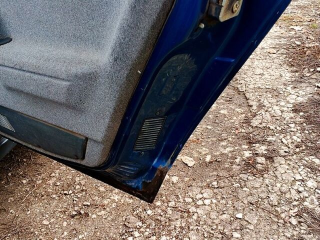 Черный ВАЗ 2110, объемом двигателя 1.6 л и пробегом 150 тыс. км за 2000 $, фото 11 на Automoto.ua