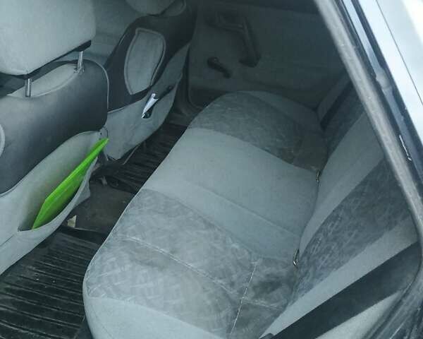 Черный ВАЗ 2110, объемом двигателя 1.6 л и пробегом 345 тыс. км за 1200 $, фото 6 на Automoto.ua