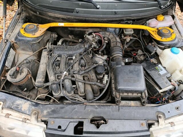 Черный ВАЗ 2110, объемом двигателя 1.6 л и пробегом 230 тыс. км за 1547 $, фото 1 на Automoto.ua