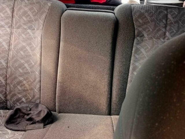 Черный ВАЗ 2110, объемом двигателя 0 л и пробегом 150 тыс. км за 1000 $, фото 4 на Automoto.ua