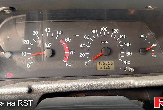 Черный ВАЗ 2110, объемом двигателя 1.6 л и пробегом 196 тыс. км за 1700 $, фото 9 на Automoto.ua