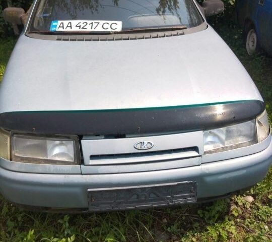 Черный ВАЗ 2110, объемом двигателя 1 л и пробегом 150 тыс. км за 400 $, фото 4 на Automoto.ua