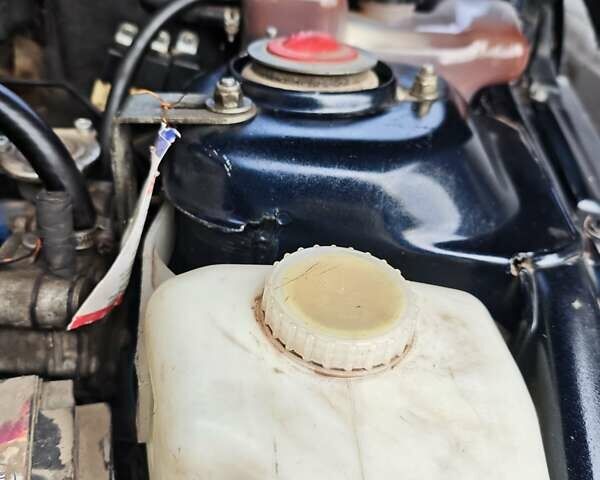 ВАЗ 2110 2005 у Кам'янське (Дніпродзержинськ) на Automoto.ua Чорний ВАЗ 2110, об'ємом двигуна 1.6 л та пробігом 335 тис. км за 1700 $, фото 1 на Automoto.ua