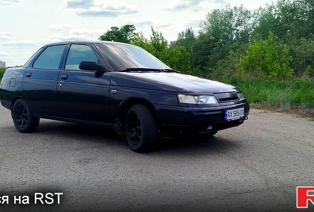 Черный ВАЗ 2110, объемом двигателя 1.6 л и пробегом 196 тыс. км за 1700 $, фото 3 на Automoto.ua