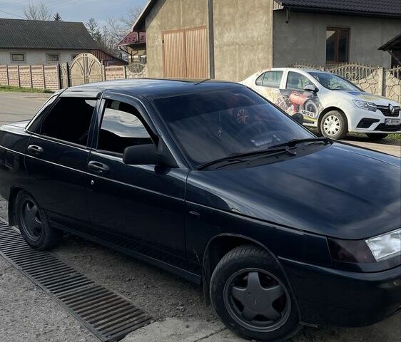 Чорний ВАЗ 2110, об'ємом двигуна 1.6 л та пробігом 178 тис. км за 2299 $, фото 4 на Automoto.ua