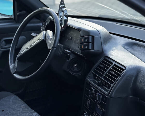 Чорний ВАЗ 2110, об'ємом двигуна 1.6 л та пробігом 154 тис. км за 1399 $, фото 2 на Automoto.ua