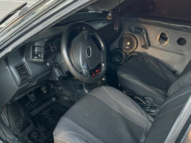 Черный ВАЗ 2110, объемом двигателя 1.6 л и пробегом 200 тыс. км за 1500 $, фото 6 на Automoto.ua