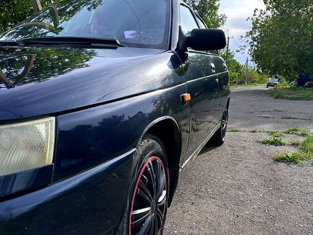 Черный ВАЗ 2110, объемом двигателя 1.6 л и пробегом 182 тыс. км за 1950 $, фото 3 на Automoto.ua