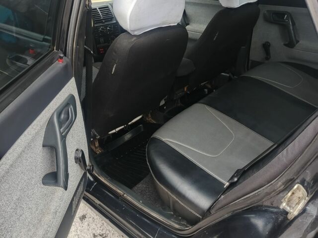 Черный ВАЗ 2110, объемом двигателя 1 л и пробегом 175 тыс. км за 1500 $, фото 6 на Automoto.ua