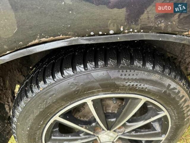 Черный ВАЗ 2110, объемом двигателя 1.6 л и пробегом 340 тыс. км за 1500 $, фото 4 на Automoto.ua