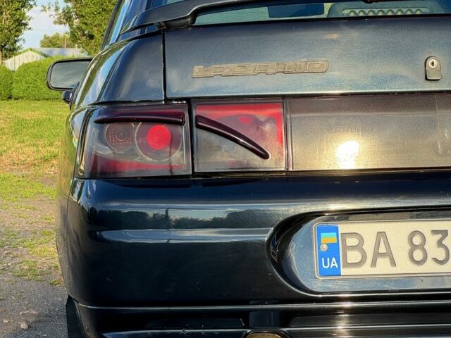 Чорний ВАЗ 2110, об'ємом двигуна 1.6 л та пробігом 114 тис. км за 2550 $, фото 12 на Automoto.ua