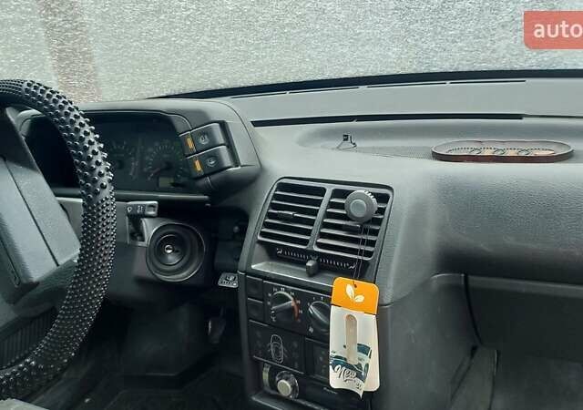 Черный ВАЗ 2110, объемом двигателя 0 л и пробегом 157 тыс. км за 2100 $, фото 5 на Automoto.ua