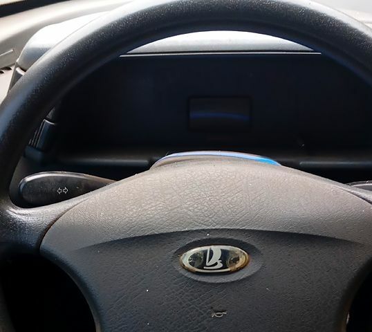 ВАЗ 2110 2006 у Харкові на Automoto.ua Чорний ВАЗ 2110, об'ємом двигуна 1.6 л та пробігом 0 тис. км за 1000 $, фото 4 на Automoto.ua