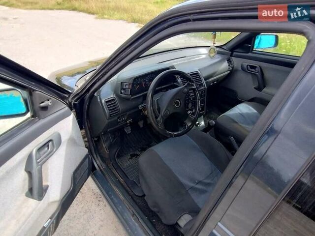 Чорний ВАЗ 2110, об'ємом двигуна 1.6 л та пробігом 240 тис. км за 1350 $, фото 15 на Automoto.ua