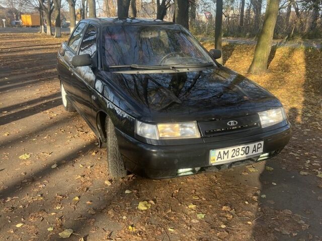 Черный ВАЗ 2110, объемом двигателя 1.6 л и пробегом 300 тыс. км за 2100 $, фото 1 на Automoto.ua