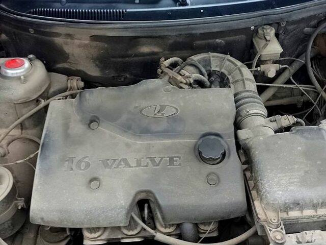 Чорний ВАЗ 2110, об'ємом двигуна 1.6 л та пробігом 241 тис. км за 1600 $, фото 8 на Automoto.ua