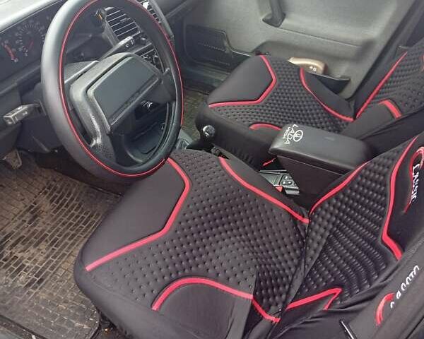 Черный ВАЗ 2110, объемом двигателя 1.6 л и пробегом 206 тыс. км за 1550 $, фото 6 на Automoto.ua