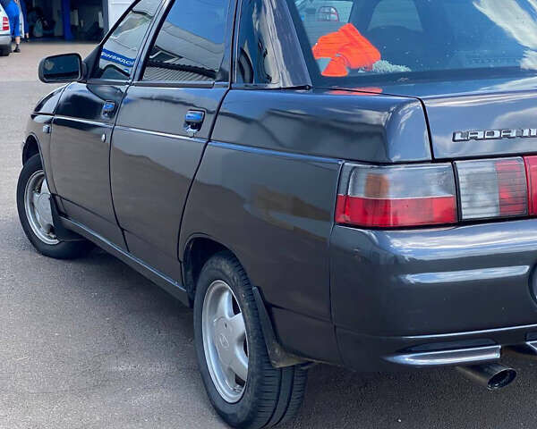 Черный ВАЗ 2110, объемом двигателя 1.6 л и пробегом 240 тыс. км за 2400 $, фото 3 на Automoto.ua
