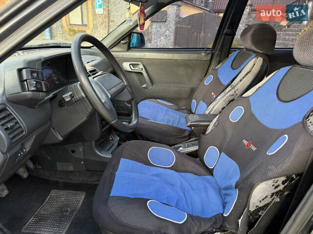 Чорний ВАЗ 2110, об'ємом двигуна 1.6 л та пробігом 134 тис. км за 1450 $, фото 15 на Automoto.ua