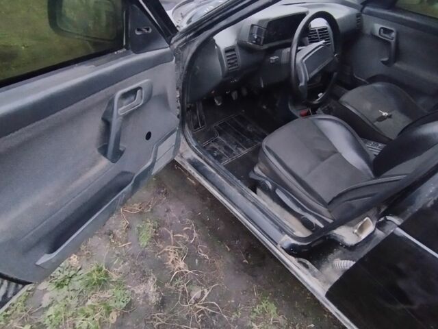 Черный ВАЗ 2110, объемом двигателя 1.6 л и пробегом 150 тыс. км за 650 $, фото 4 на Automoto.ua