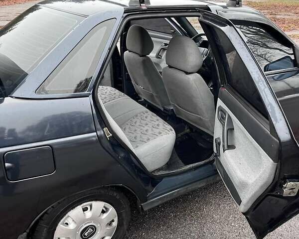 Черный ВАЗ 2110, объемом двигателя 1.6 л и пробегом 173 тыс. км за 1850 $, фото 9 на Automoto.ua