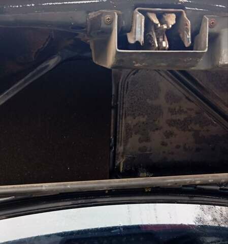 Чорний ВАЗ 2110, об'ємом двигуна 1.6 л та пробігом 320 тис. км за 1000 $, фото 12 на Automoto.ua