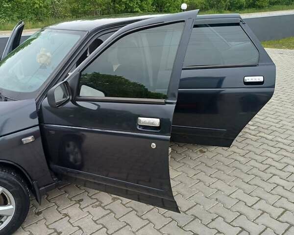 Чорний ВАЗ 2110, об'ємом двигуна 1.6 л та пробігом 121 тис. км за 1300 $, фото 3 на Automoto.ua