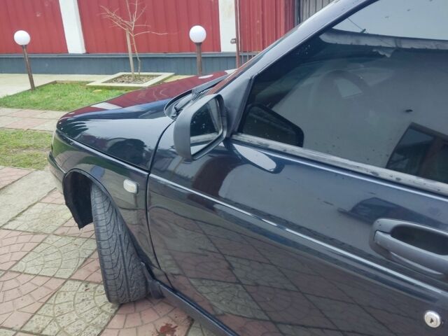 Черный ВАЗ 2110, объемом двигателя 1.6 л и пробегом 160 тыс. км за 1999 $, фото 2 на Automoto.ua