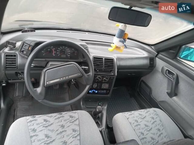 Чорний ВАЗ 2110, об'ємом двигуна 1.6 л та пробігом 180 тис. км за 2500 $, фото 9 на Automoto.ua