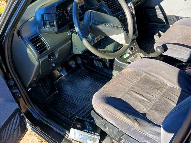 Чорний ВАЗ 2110, об'ємом двигуна 1.6 л та пробігом 100 тис. км за 1320 $, фото 5 на Automoto.ua