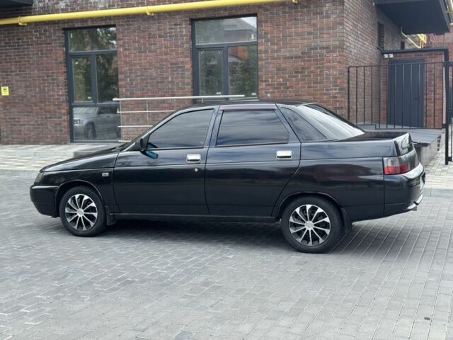 Чорний ВАЗ 2110, об'ємом двигуна 1.6 л та пробігом 193 тис. км за 1750 $, фото 4 на Automoto.ua