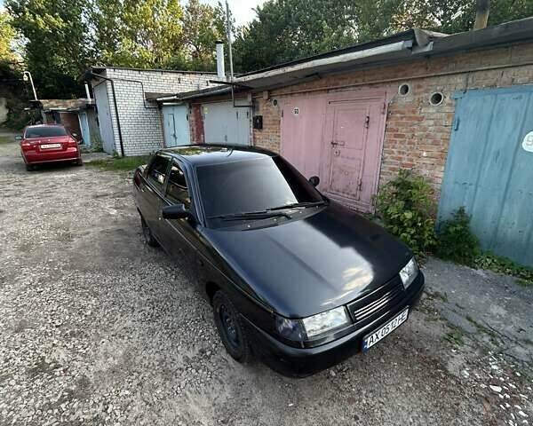 Черный ВАЗ 2110, объемом двигателя 1.6 л и пробегом 250 тыс. км за 2200 $, фото 2 на Automoto.ua