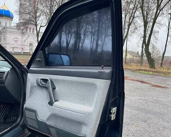 Черный ВАЗ 2110, объемом двигателя 1.6 л и пробегом 173 тыс. км за 1850 $, фото 11 на Automoto.ua