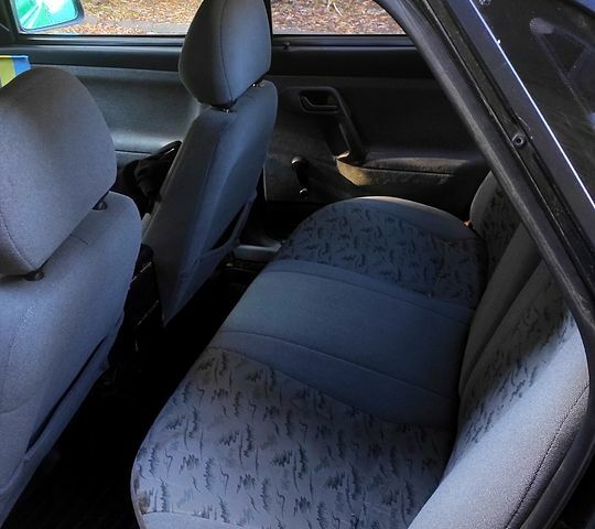 Черный ВАЗ 2110, объемом двигателя 1.6 л и пробегом 267 тыс. км за 1400 $, фото 4 на Automoto.ua