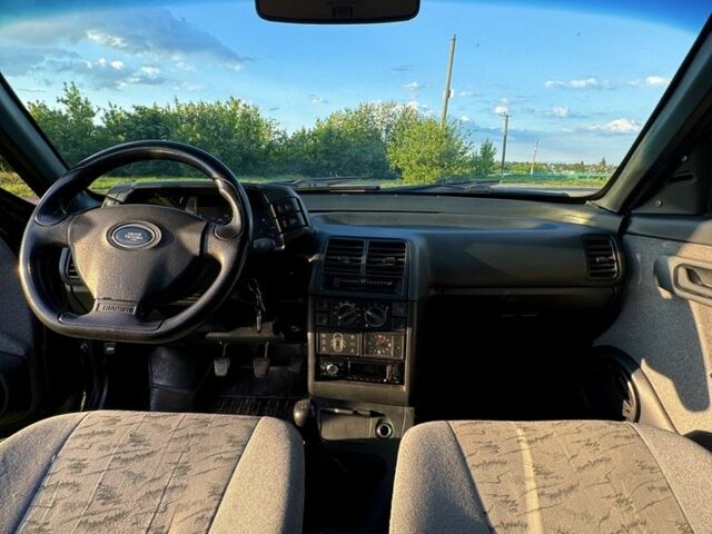 Чорний ВАЗ 2110, об'ємом двигуна 1.6 л та пробігом 114 тис. км за 2550 $, фото 11 на Automoto.ua
