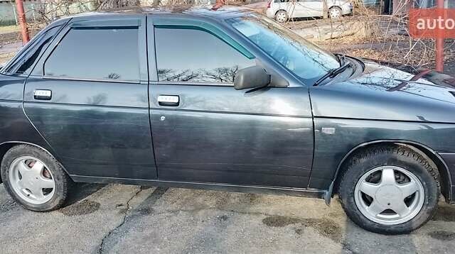 Чорний ВАЗ 2110, об'ємом двигуна 1.6 л та пробігом 182 тис. км за 2100 $, фото 4 на Automoto.ua