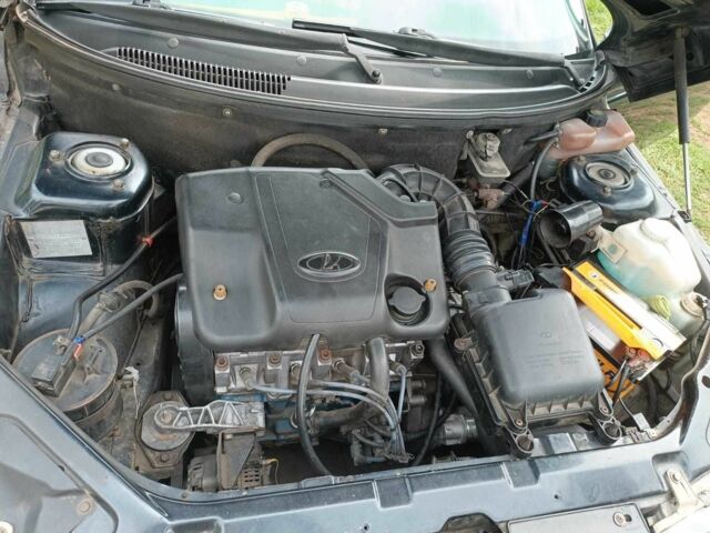 Черный ВАЗ 2110, объемом двигателя 1.6 л и пробегом 211 тыс. км за 2400 $, фото 14 на Automoto.ua