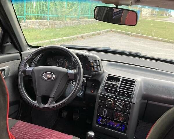 Черный ВАЗ 2110, объемом двигателя 1.6 л и пробегом 260 тыс. км за 2800 $, фото 8 на Automoto.ua