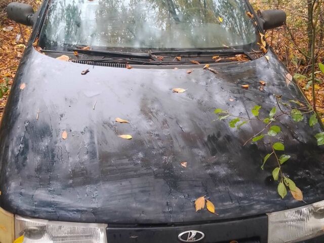 Чорний ВАЗ 2110, об'ємом двигуна 1.6 л та пробігом 180 тис. км за 725 $, фото 2 на Automoto.ua